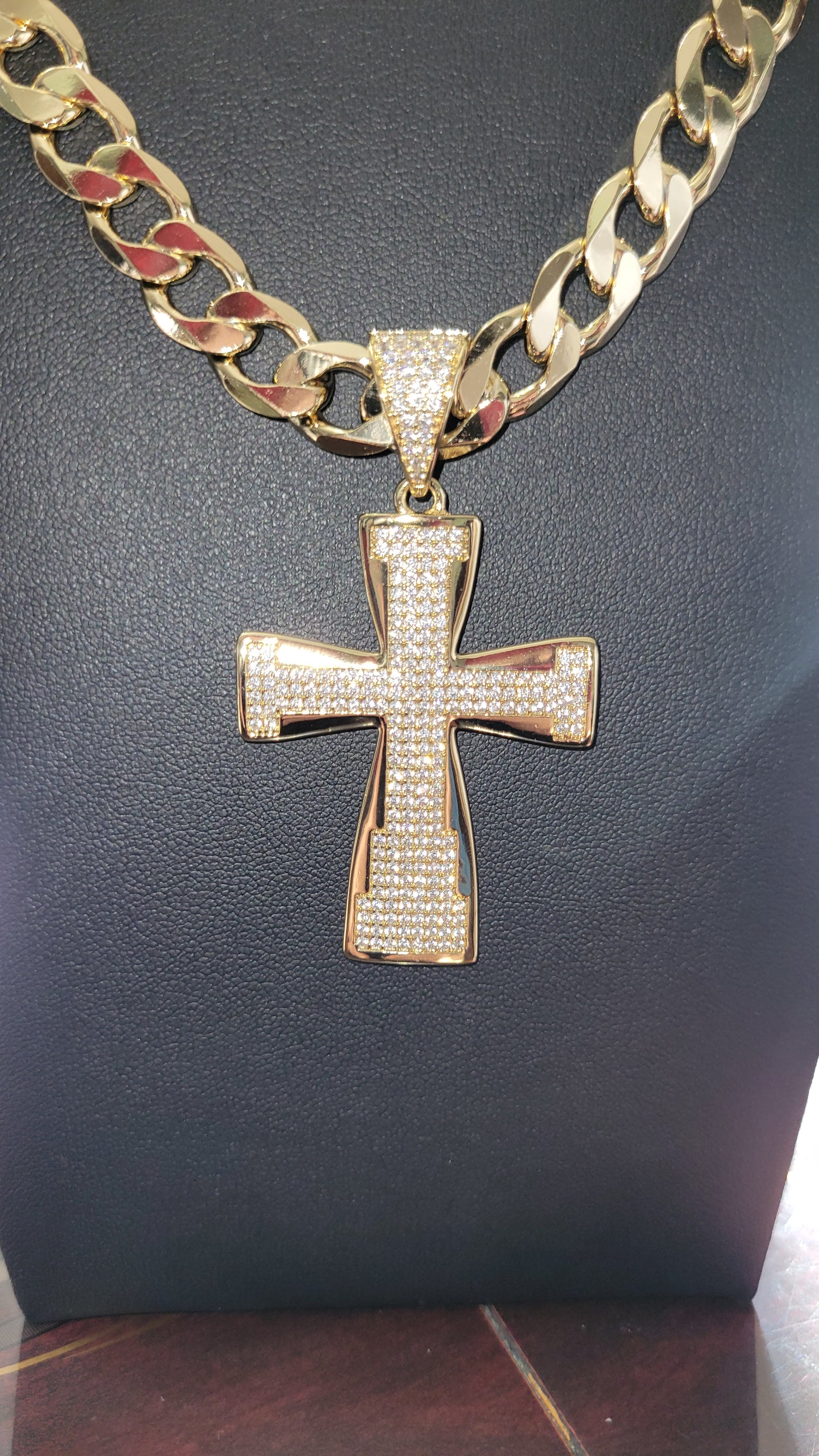 14k Gold Plated Chain w/Zirconia Cross