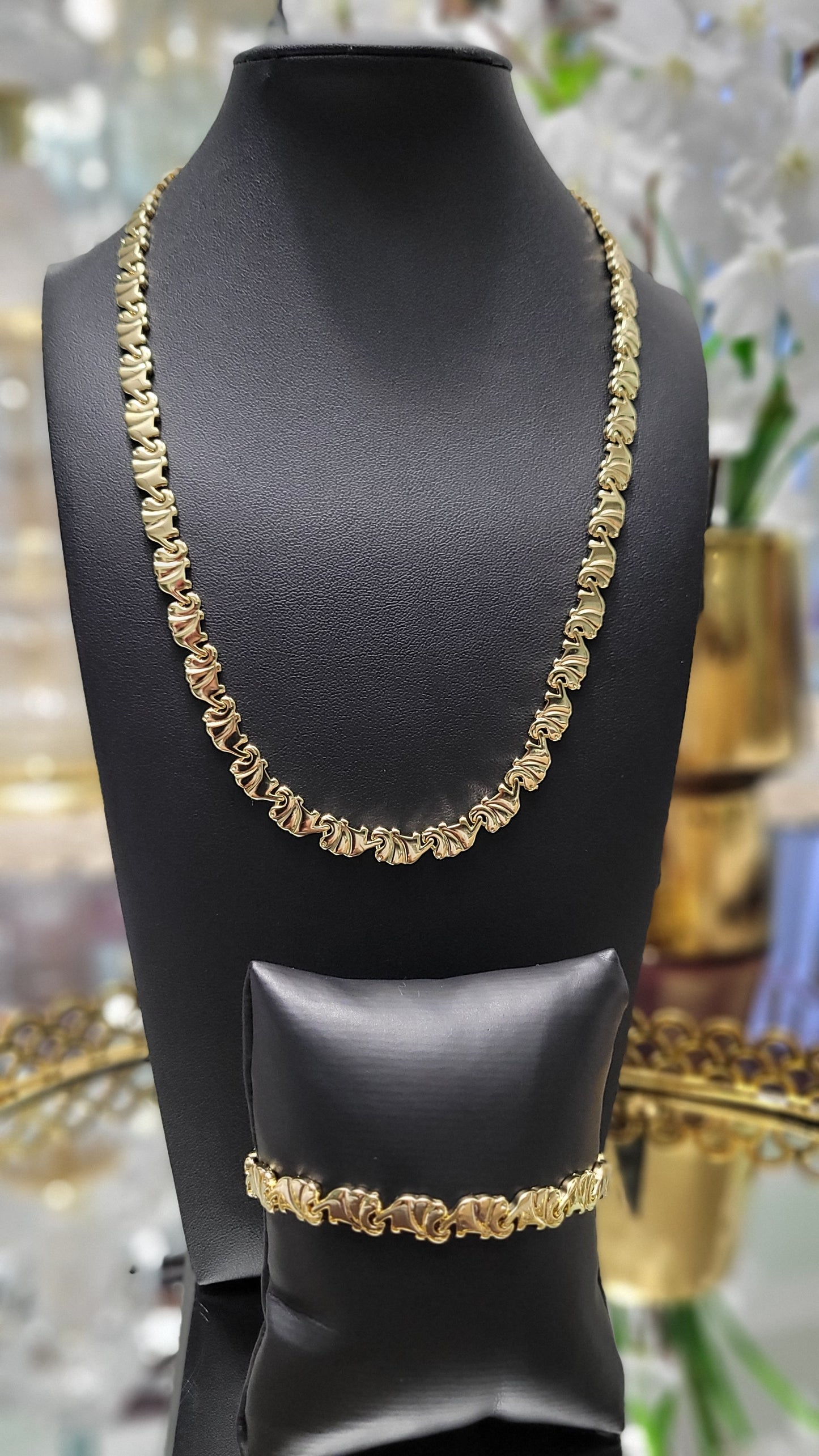 Gold Plated Elephant Design Necklace & Bracelet Set